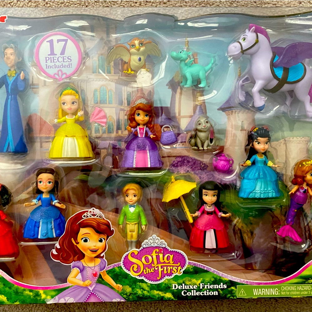 New Disney Junior Sofia the First Deluxe Friends Collection 17 Piece Figure Toy